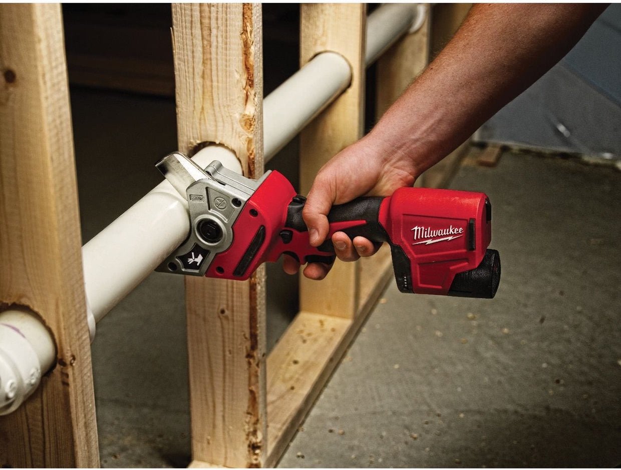Milwaukee 2470-21 M12 Cordless PVC Shear 1.5Ah Kit - Image 5